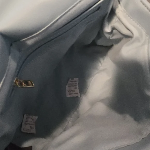 Badgley Mischka Quilted Light Blue Gold Chain Shoulder Bag NWT - Picture 6 of 9